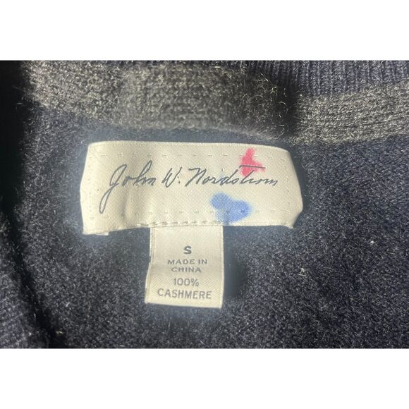 John W Nordstrom Men's Navy Cashmere V Neck Sweater Small - Picture 6 of 8
